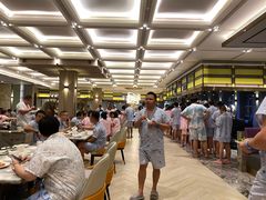 -碧涛阁水世界酒店(万家丽路店)
