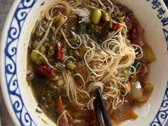 -梅溪·小伙子干挑面(安吉总店)