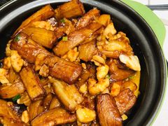 咸鱼鸡粒茄子煲-尚一汤·粤菜海鲜(环球港店)