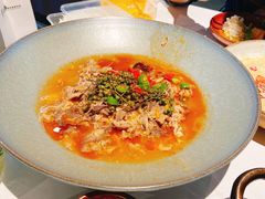 酸汤肥牛-鑫悦诚府·新鲁菜·餐厅(趵突泉店)