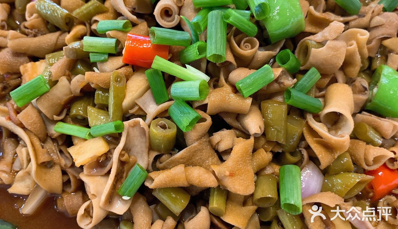 酸豆角炒鸡肠