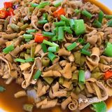 酸豆角炒鸡肠