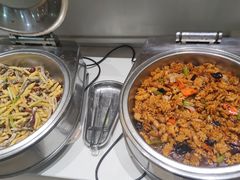 -泉福居酱骨头自助广场(南大街商业步行街店)