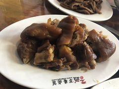 -老鼎万春卤菜(五代传承创始老店)