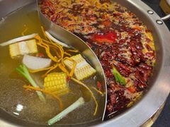 -沸炉重庆老火锅(军事博物馆店)