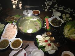 -牛焱·贵州黄牛肉火锅(城西银泰店)