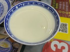-广信牛奶甜品世家(台东店)