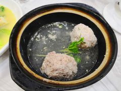 蟹粉狮子头-溱湖八鲜菜馆