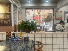 -八两八金·莱芜特色炒鸡(市南漳浦路店)