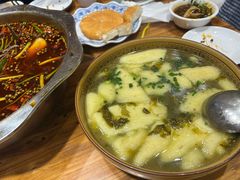 -乡土特色.冷锅鱼.牦牛肉汤锅