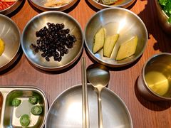 开胃小菜-春熙台韩国料理·章鱼肥牛(西丽店)