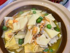 -霄汉牛三鲜湖北砂锅菜(万松园2店)