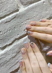 -秀色美甲美睫纹绣护肤