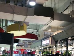 -卜蜂莲花(浦江城市生活广场店)