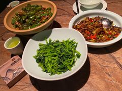-唐伯虎新派湘菜馆(石夏时代广场店)