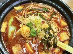 -天瑞福云南过桥米线(十里河店)
