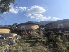 -初溪土楼群