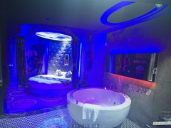 -逅海主题酒店