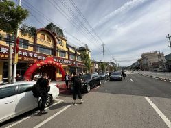 -禧·婚纱礼服馆