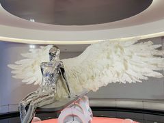 -涨巢·潮玩水疗局