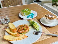 -Mark&Mars Restaurant