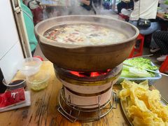 -威邵鸡煲(西华路总店)
