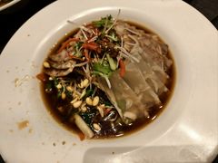 -艳阳天民俗村(公园路店)
