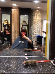 -八佰伴8008星级形象店