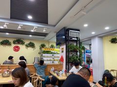 大堂-风情居麻辣烫总店