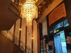 -Mogul Eatery·大亨餐酒馆