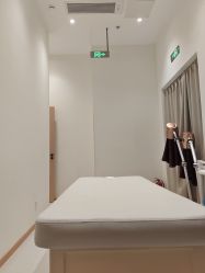 -蓝丝带·催乳·产后恢复中心(未来广场店)