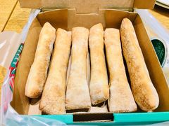 面包条-棒约翰比萨·意面(金桥国际店)