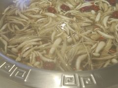 -憨铁匠老火锅(龙岗万科里店)