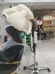-镁连社·美联社