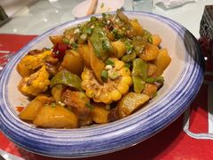 -吴记酱骨炖菜馆(西大直街店)