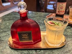 山茶茉莉小香风-秘密旅行Bonjour(黑金冠 江南西店)