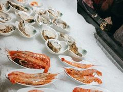 -雍容荟帝王蟹活龙虾展台自助(IFS黑金店)