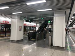 -闸弄口(地铁站)