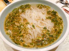 -小白鲨工夫潮膳(曲江店)