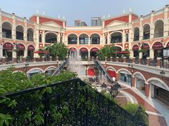 -佛罗伦萨小镇广佛名品奥特莱斯(疏港路店)