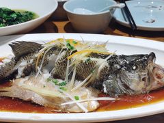 -黄泥岗·地道湖北菜(奥特莱斯店)