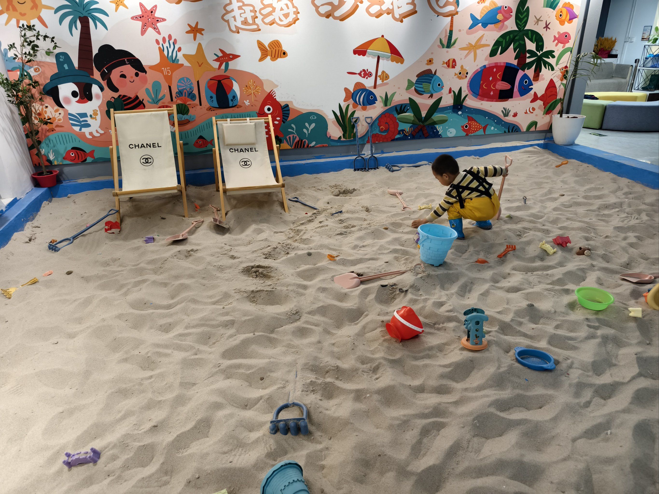 给孩子一个玩水玩沙的快乐周末