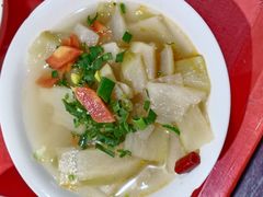 -蓝田九大碗民俗食府(蓝田店)