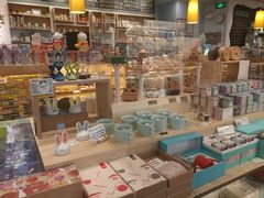 -猫的天空之城概念书店(印象城购物中心店)