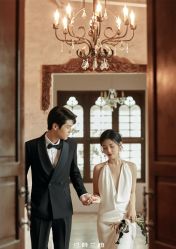-莫兰迪婚纱摄影