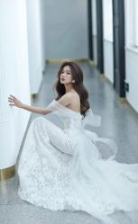 -Lady  Jane高端婚纱礼服馆