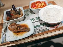 -老乡鸡(上海白玉兰广场店)