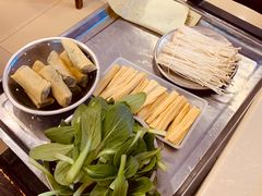 -月圆火锅(宁海东路二店)