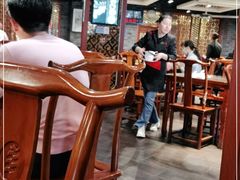 大堂-老兰家传统烧烤炒菜泡馍(小南门店)