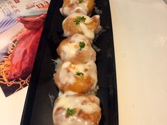-新大咀港式茶餐厅(宝山万达店)